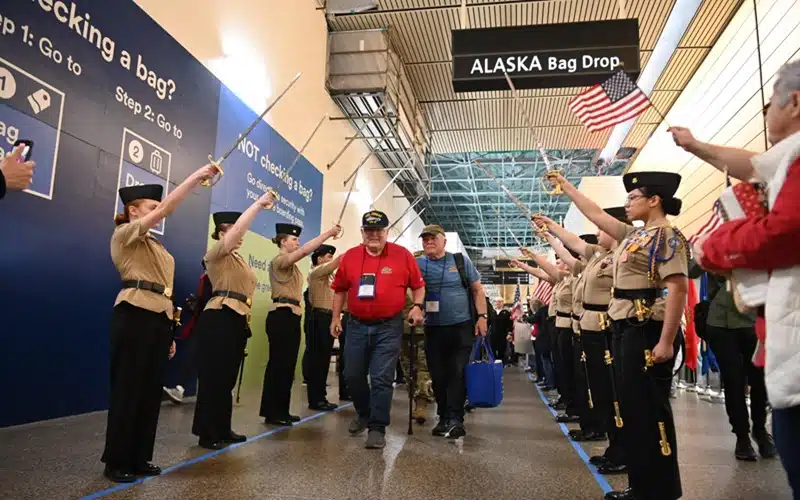 Honor Guard at Seatac Veterans Return from Honor Flight.jpg